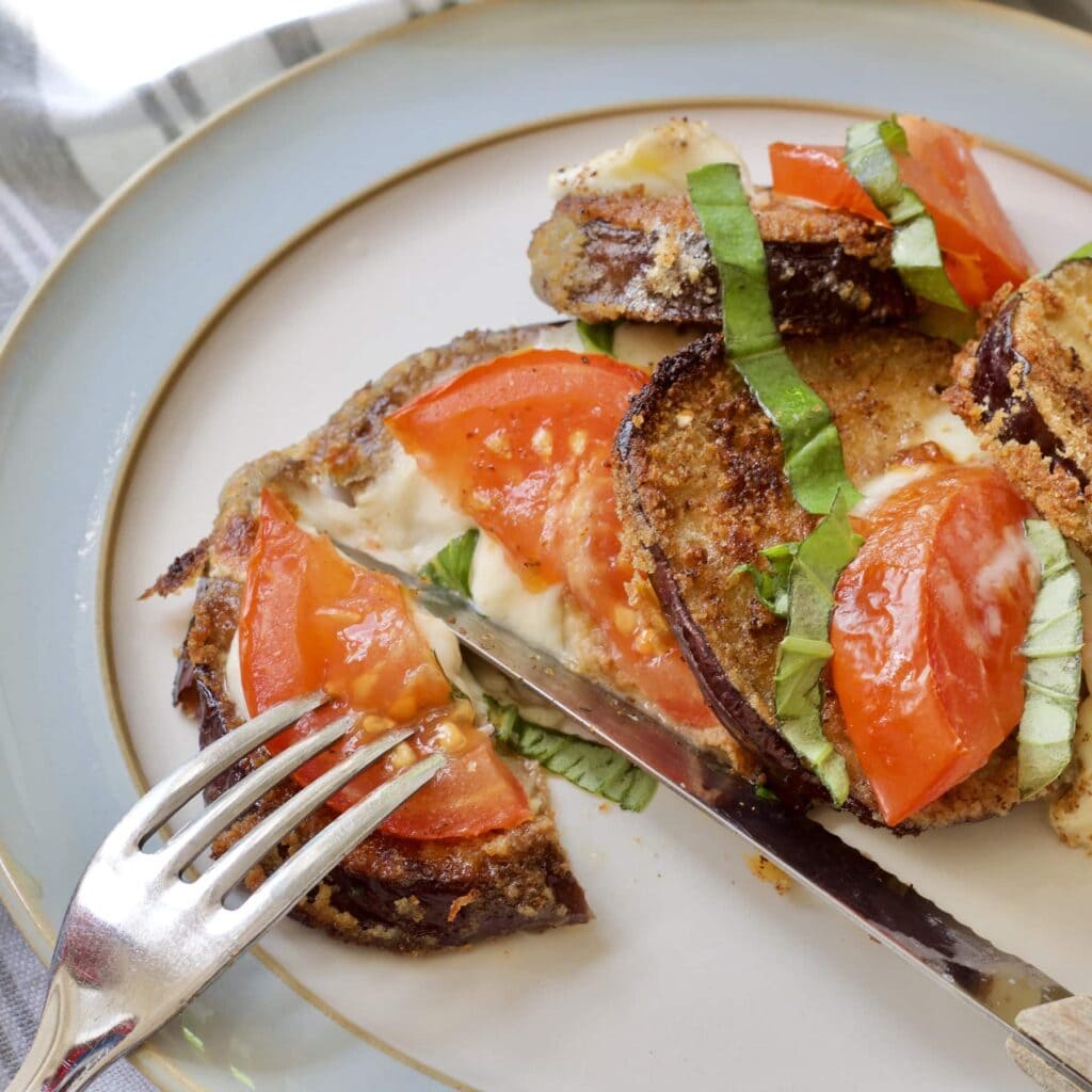 Aubergine, tomato & mozzarella bake