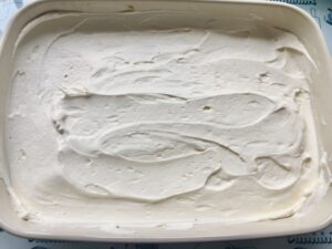 Easy Eggless Tiramisu - first layer of mascarpone cream