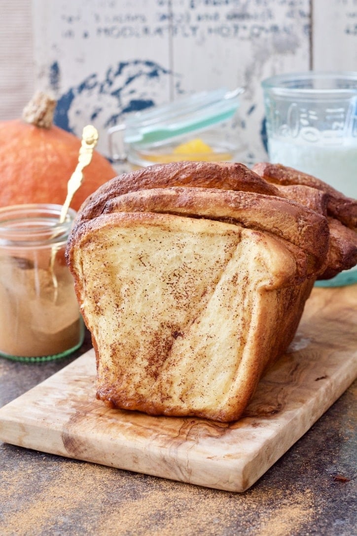 Pumpkin & Cinnamon Pull Apart Bread