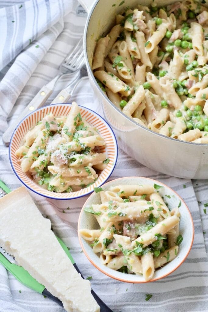 One Pot Leftover Ham and Pea Pasta