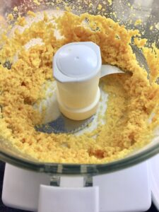 Gluten-Free Orange and Almond Cake - oranges pureed in the food processor