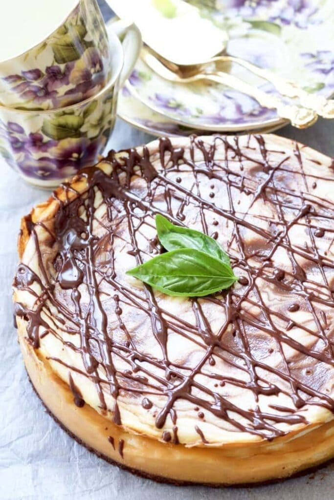 Chocolate Marble Cheesecake with Brownie Crust & crockery