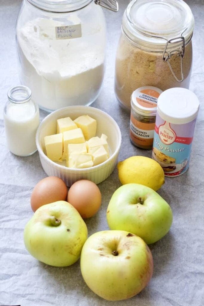 Ingredients for Dorset apple cake.