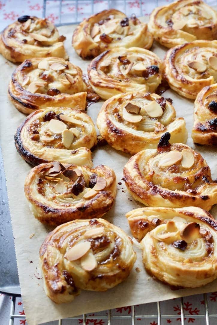 Baked swirls on a tray.