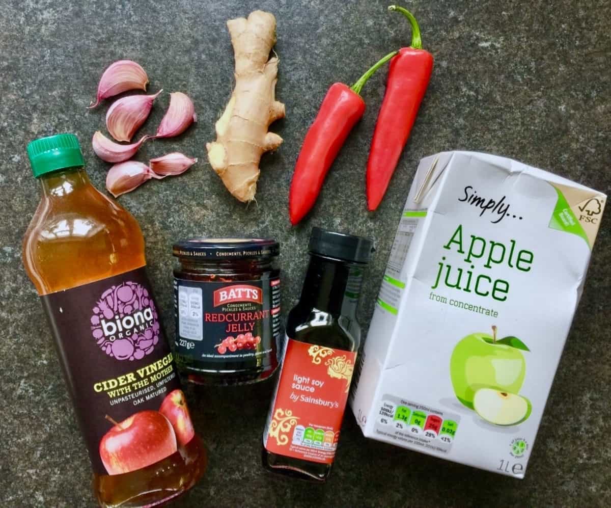 Ingredients for making Chinese beef with soy and ginger.