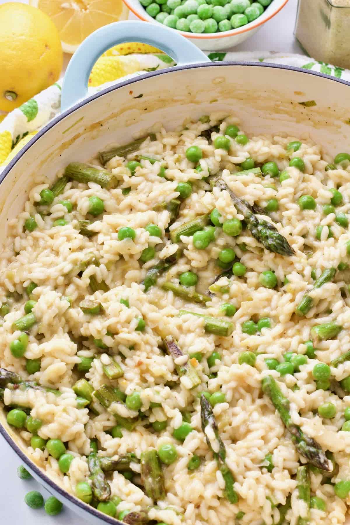 Pan full of pea and asparagus risotto.