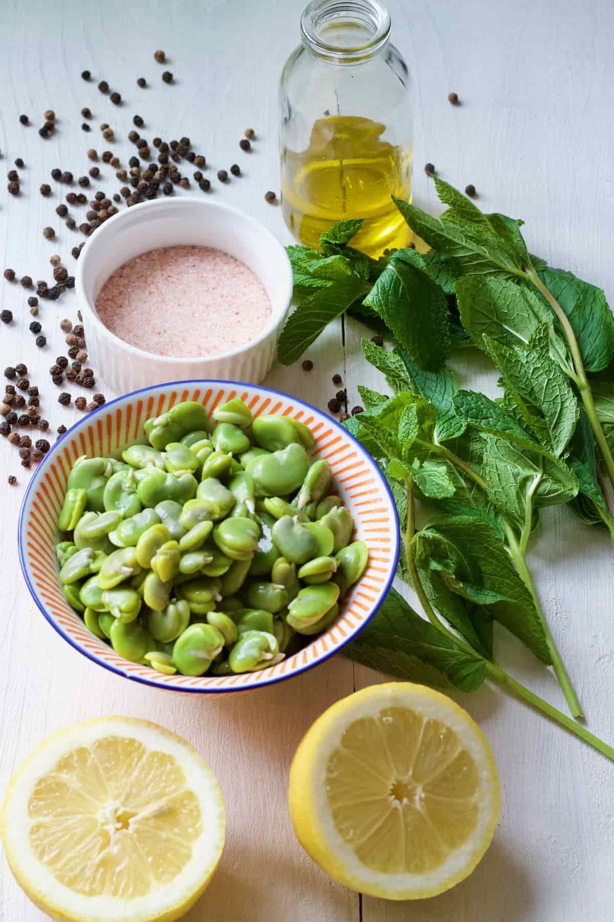 Ingredients for making broad bean dip.