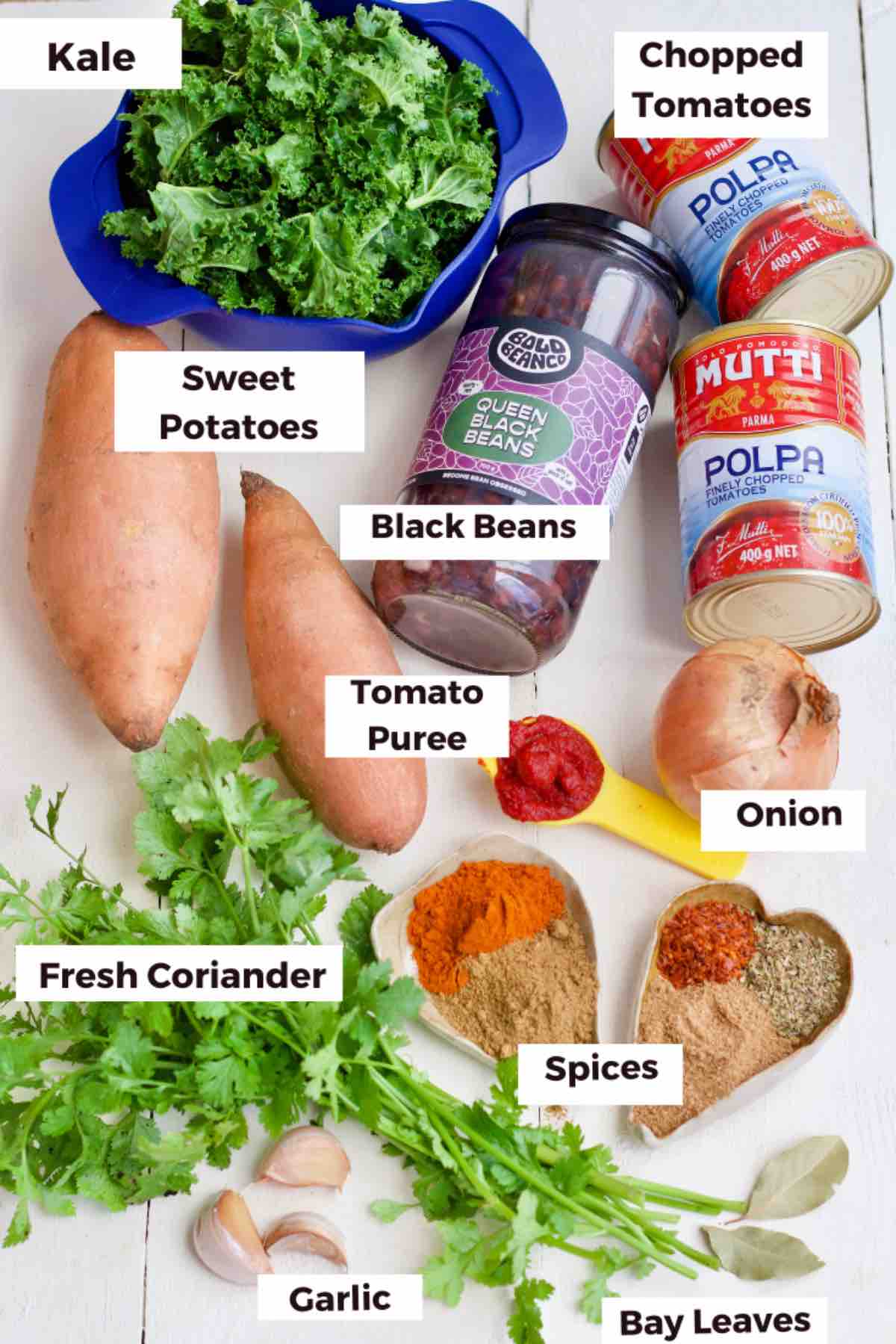 Ingredients for making black bean stew.