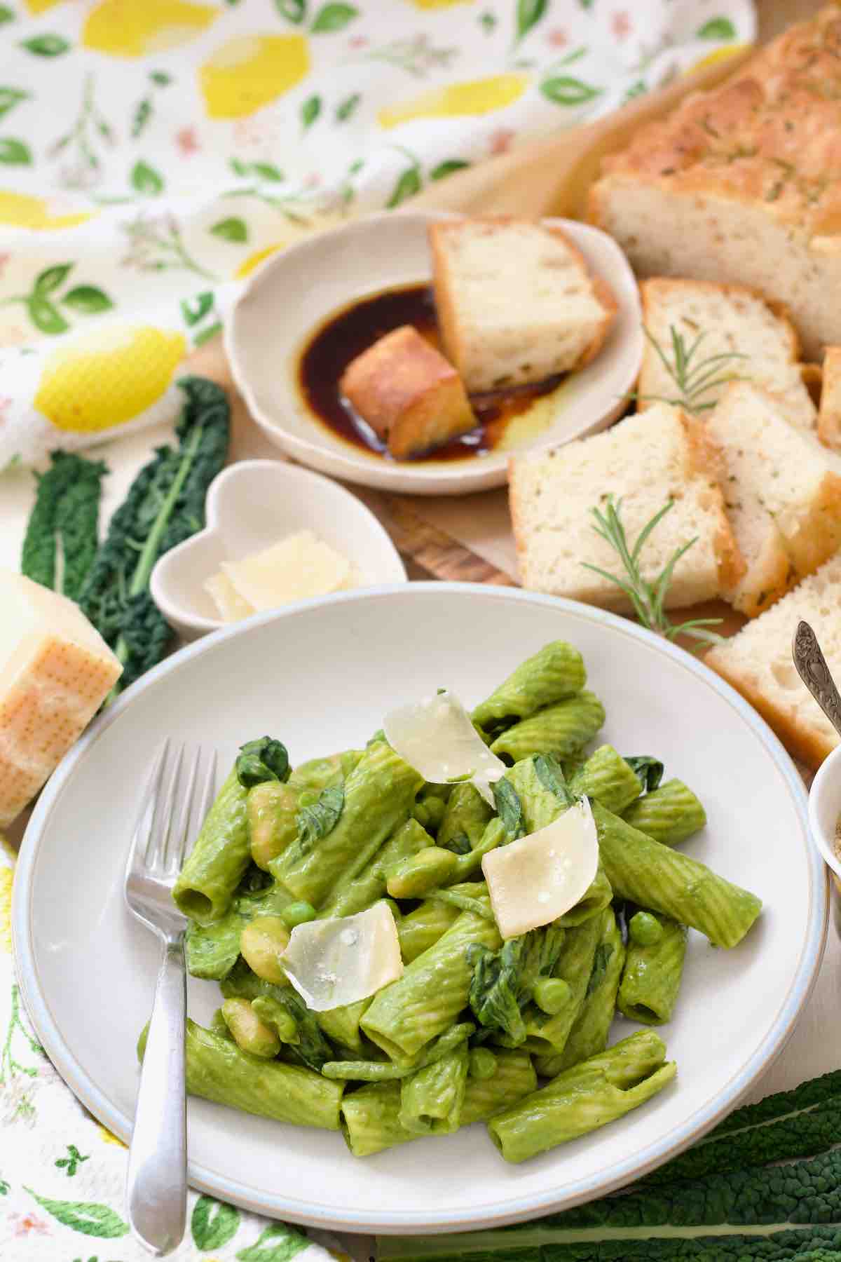 Easy green pasta in a bowl ready to be eaten.